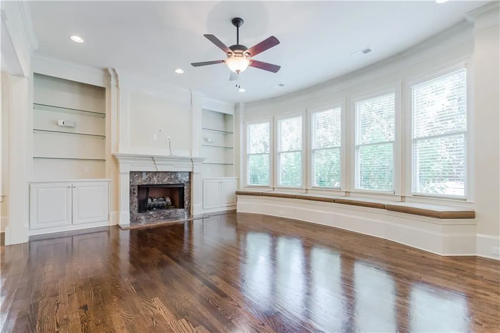 6284 Mount Vernon Oaks Drive, Sandy Springs, Georgia 30328, 5 Bedrooms Bedrooms, ,4 BathroomsBathrooms,Residential,Sold,6284 Mount Vernon Oaks Drive,5705636