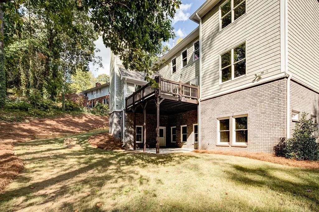 475 Montevallo Drive, Sandy Springs, Georgia 30342, 5 Bedrooms Bedrooms, ,5 BathroomsBathrooms,Residential,Sold,475 Montevallo Drive,5818250