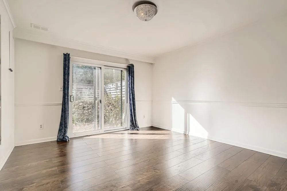 45 Forrest Place Ne, Atlanta, Georgia 30328, 2 Bedrooms Bedrooms, ,2 BathroomsBathrooms,Residential,Sold,45 Forrest Place Ne,6962131