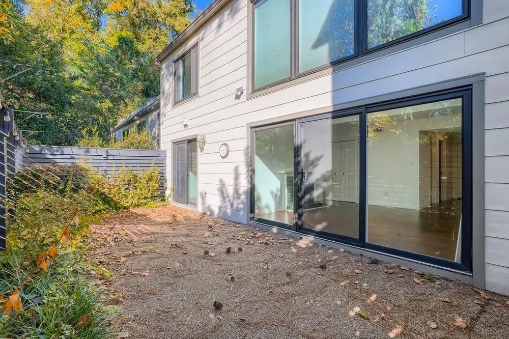 45 Forrest Place Ne, Atlanta, Georgia 30328, 2 Bedrooms Bedrooms, ,2 BathroomsBathrooms,Residential,Sold,45 Forrest Place Ne,6962131