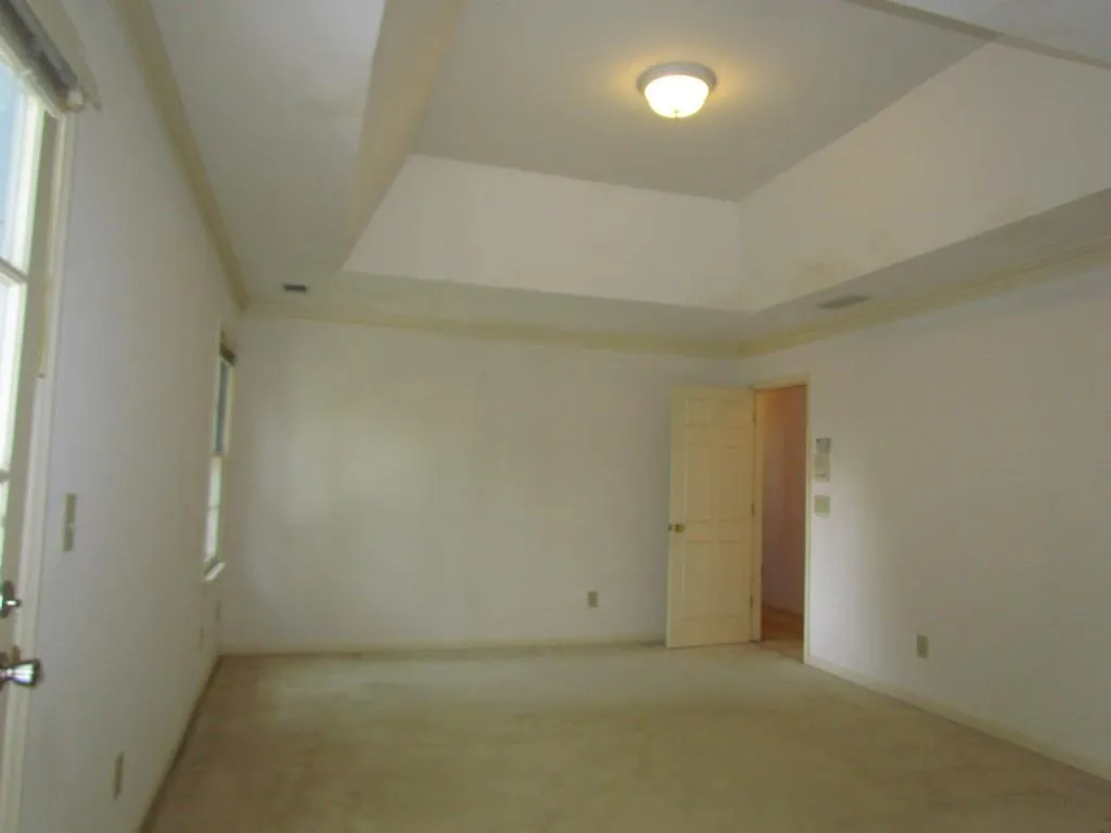 7600 Hunters Woods Drive, Sandy Springs, Georgia 30350, 4 Bedrooms Bedrooms, ,3 BathroomsBathrooms,Residential,Sold,7600 Hunters Woods Drive,5729669