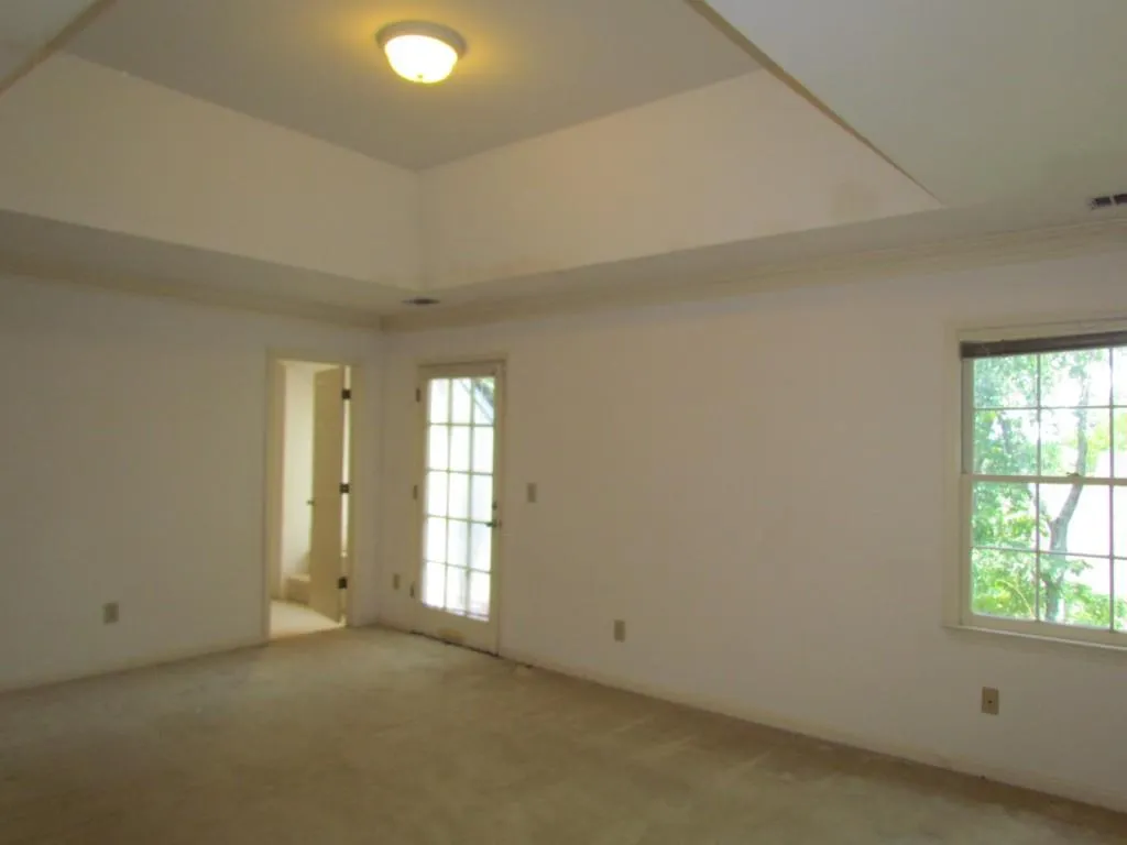 7600 Hunters Woods Drive, Sandy Springs, Georgia 30350, 4 Bedrooms Bedrooms, ,3 BathroomsBathrooms,Residential,Sold,7600 Hunters Woods Drive,5729669