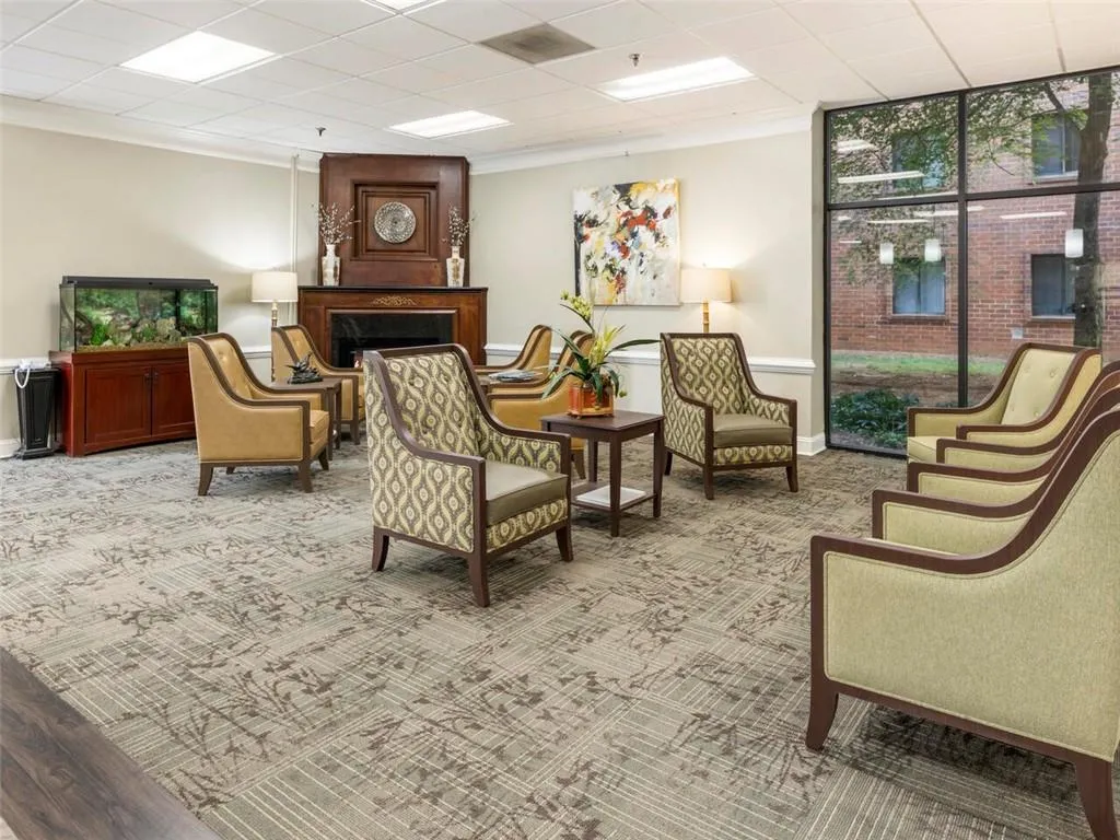 300 Johnson Ferry Road Ne Unit B913, Sandy Springs, Georgia 30328, 2 Bedrooms Bedrooms, ,2 BathroomsBathrooms,Residential,Sold,300 Johnson Ferry Road Ne Unit B913,7113443