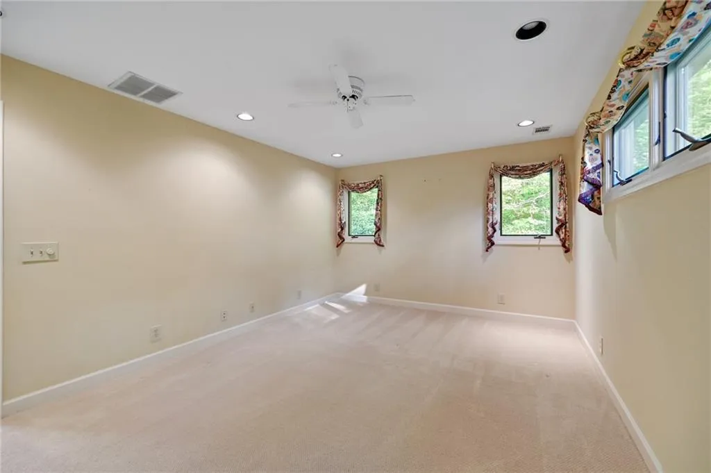 1010 Edgewater Drive, Sandy Springs, Georgia 30328, 4 Bedrooms Bedrooms, ,3 BathroomsBathrooms,Residential,Sold,1010 Edgewater Drive,7200686