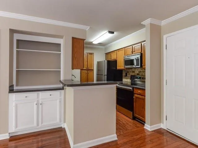 23105 Plantation Drive Ne Unit 23105, Atlanta, Georgia 30324, 2 Bedrooms Bedrooms, ,2 BathroomsBathrooms,Residential,Sold,23105 Plantation Drive Ne Unit 23105,5706676