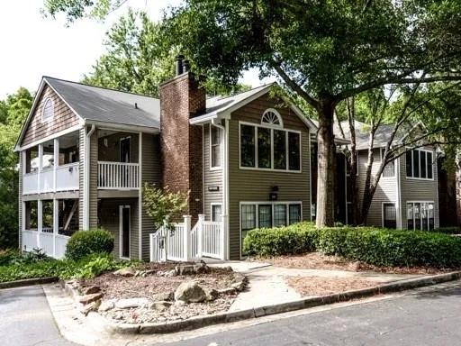 511 Barrington Hills Drive Unit 511, Sandy Springs, Georgia 30350, 2 Bedrooms Bedrooms, ,2 BathroomsBathrooms,Residential,Sold,511 Barrington Hills Drive Unit 511,5869858