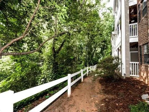 511 Barrington Hills Drive Unit 511, Sandy Springs, Georgia 30350, 2 Bedrooms Bedrooms, ,2 BathroomsBathrooms,Residential,Sold,511 Barrington Hills Drive Unit 511,5869858