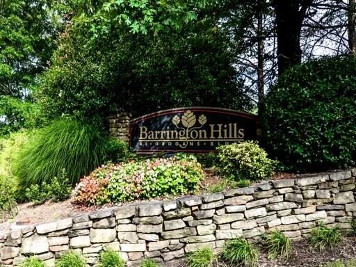 511 Barrington Hills Drive Unit 511, Sandy Springs, Georgia 30350, 2 Bedrooms Bedrooms, ,2 BathroomsBathrooms,Residential,Sold,511 Barrington Hills Drive Unit 511,5869858