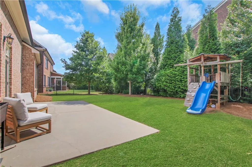 3486 Brookleigh Lane Ne, Brookhaven, Georgia 30319, 4 Bedrooms Bedrooms, ,3 BathroomsBathrooms,Residential,For Sale,3486 Brookleigh Lane Ne,7620610