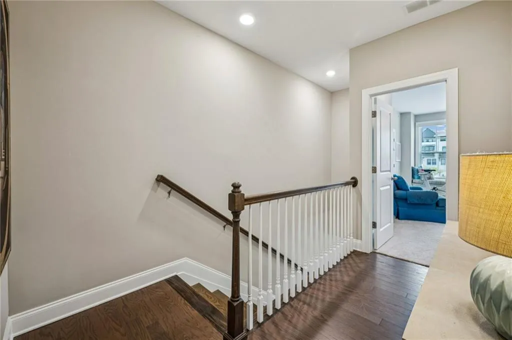 6540 Beacon Drive, Sandy Springs, Georgia 30328, 3 Bedrooms Bedrooms, ,3 BathroomsBathrooms,Residential,For Sale,6540 Beacon Drive,7751025