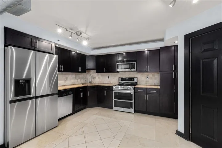 795 Hammond Drive Unit 1013, Sandy Springs, Georgia 30328