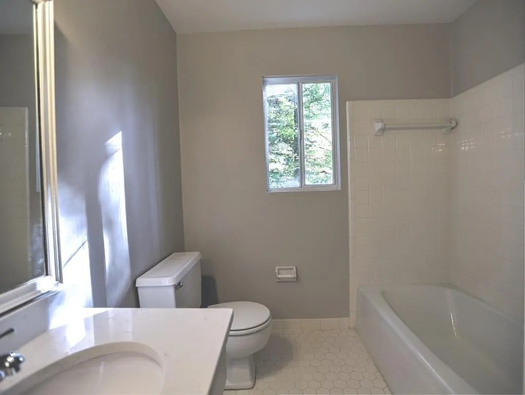 1200 N Harbor Court, Atlanta, Georgia 30328, 4 Bedrooms Bedrooms, ,3 BathroomsBathrooms,Residential,Sold,1200 N Harbor Court,6800860