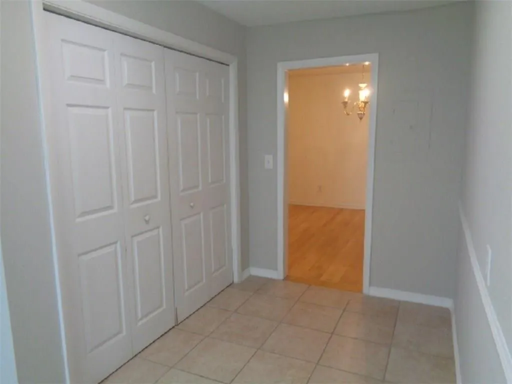 346 Carpenter Drive Unit 31, Atlanta, Georgia 30328, 2 Bedrooms Bedrooms, ,2 BathroomsBathrooms,Residential,Sold,346 Carpenter Drive Unit 31,5912010