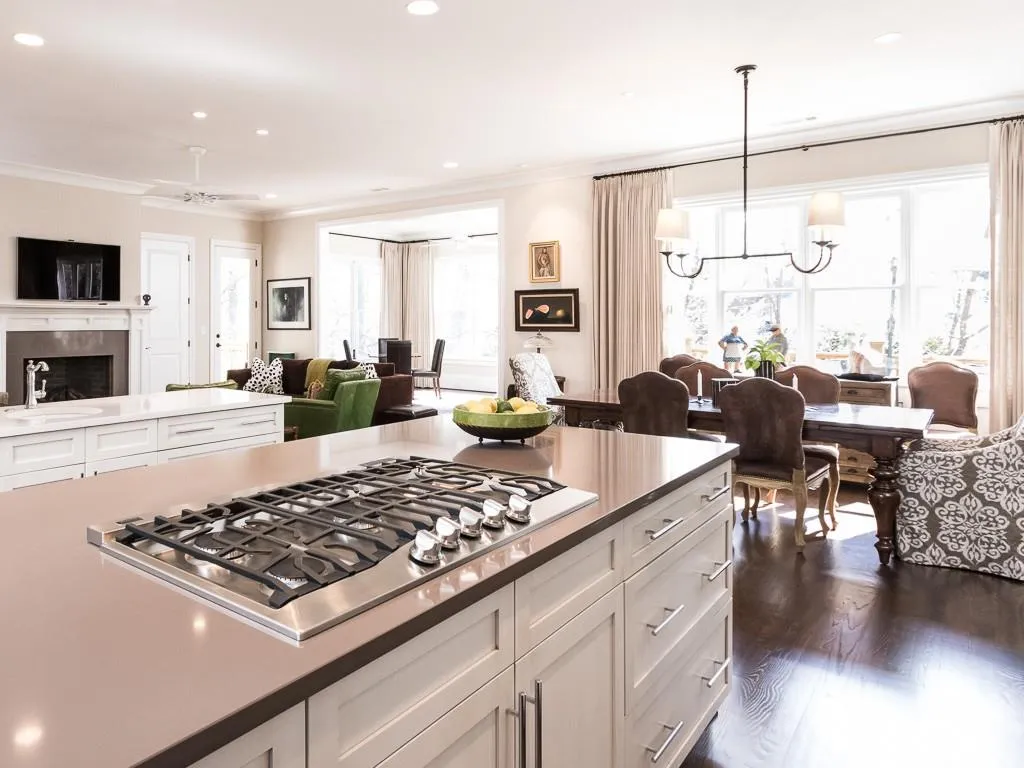 5375 High Point Manor, Atlanta, Georgia 30342, 3 Bedrooms Bedrooms, ,3 BathroomsBathrooms,Residential,Sold,5375 High Point Manor,5666657