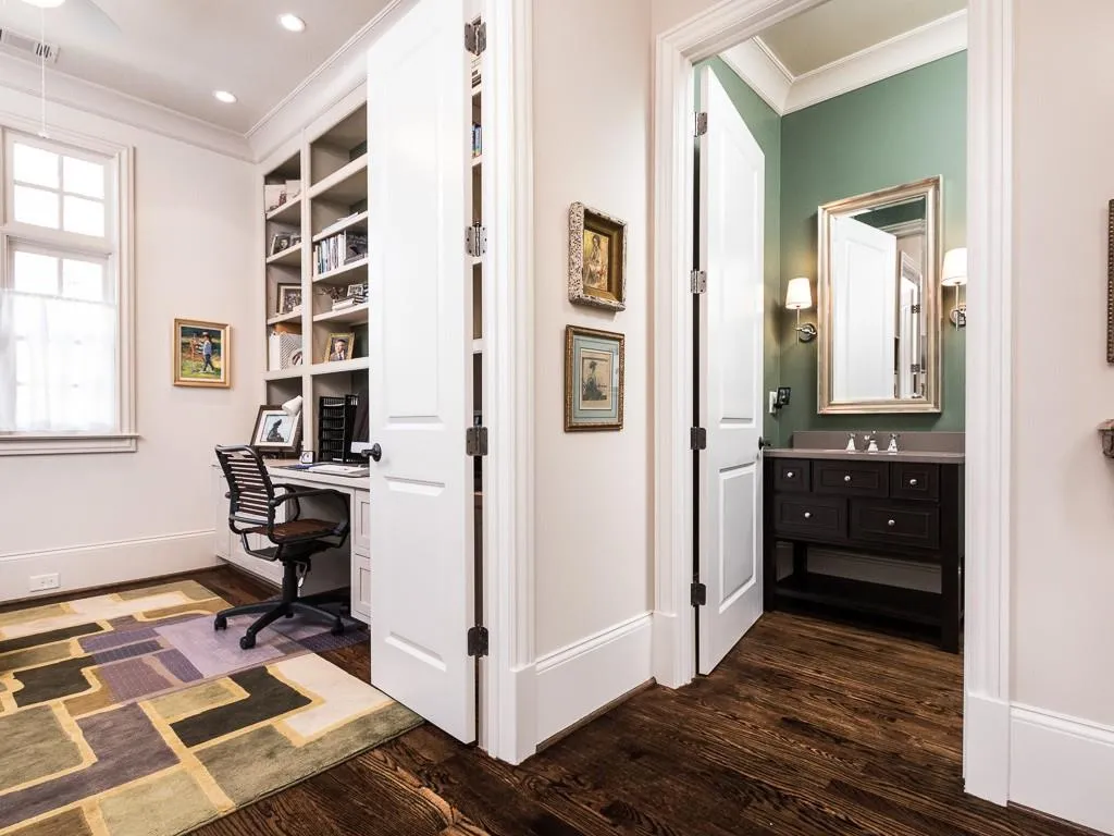 5375 High Point Manor, Atlanta, Georgia 30342, 3 Bedrooms Bedrooms, ,3 BathroomsBathrooms,Residential,Sold,5375 High Point Manor,5666657