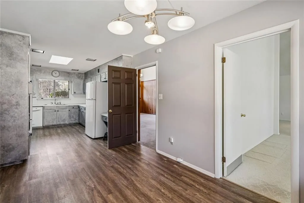 6375 River Overlook Drive Nw, Atlanta, Georgia 30328, 3 Bedrooms Bedrooms, ,4 BathroomsBathrooms,Residential,Sold,6375 River Overlook Drive Nw,7717913