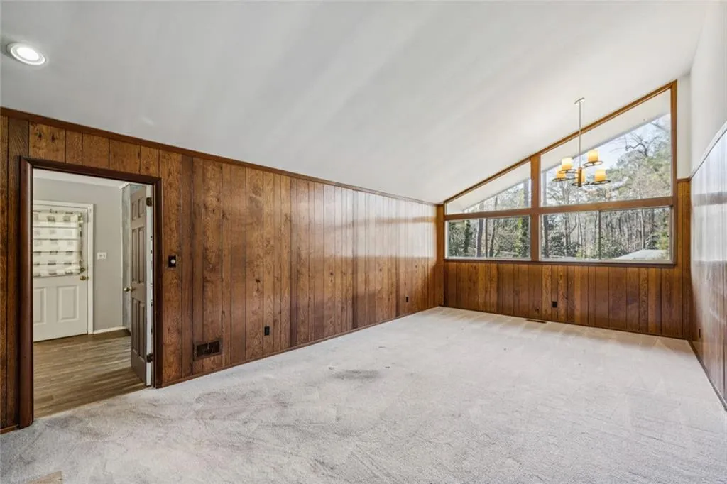 6375 River Overlook Drive Nw, Atlanta, Georgia 30328, 3 Bedrooms Bedrooms, ,4 BathroomsBathrooms,Residential,Sold,6375 River Overlook Drive Nw,7717913