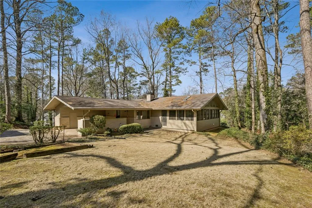 6375 River Overlook Drive Nw, Atlanta, Georgia 30328, 3 Bedrooms Bedrooms, ,4 BathroomsBathrooms,Residential,Sold,6375 River Overlook Drive Nw,7717913