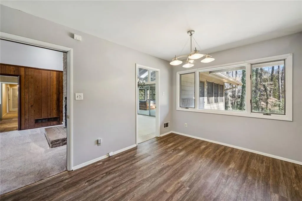 6375 River Overlook Drive Nw, Atlanta, Georgia 30328, 3 Bedrooms Bedrooms, ,4 BathroomsBathrooms,Residential,Sold,6375 River Overlook Drive Nw,7717913