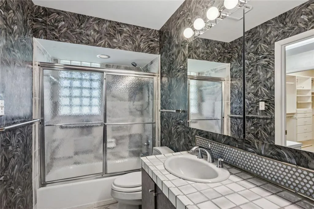 6375 River Overlook Drive Nw, Atlanta, Georgia 30328, 3 Bedrooms Bedrooms, ,4 BathroomsBathrooms,Residential,Sold,6375 River Overlook Drive Nw,7717913