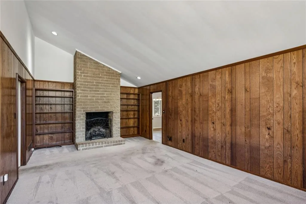 6375 River Overlook Drive Nw, Atlanta, Georgia 30328, 3 Bedrooms Bedrooms, ,4 BathroomsBathrooms,Residential,Sold,6375 River Overlook Drive Nw,7717913