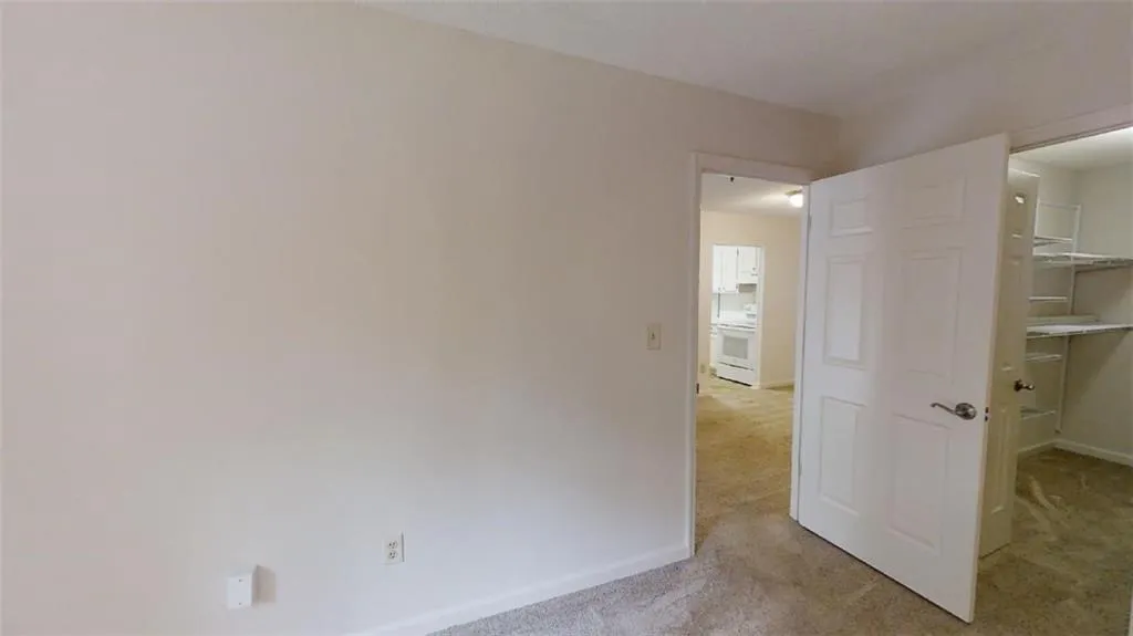 300 Johnson Ferry Road Ne Unit A203, Sandy Springs, Georgia 30328, 2 Bedrooms Bedrooms, ,2 BathroomsBathrooms,Residential,Sold,300 Johnson Ferry Road Ne Unit A203,7234000
