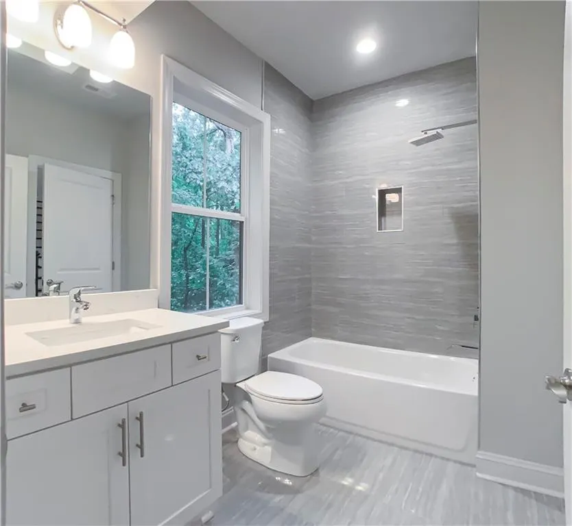 8011 Linfield Way, Sandy Springs, Georgia 30350, 3 Bedrooms Bedrooms, ,3 BathroomsBathrooms,Residential,Sold,8011 Linfield Way,6728098