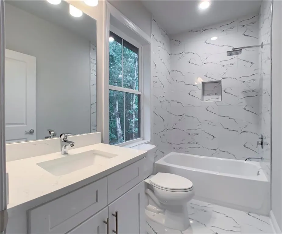 8011 Linfield Way, Sandy Springs, Georgia 30350, 3 Bedrooms Bedrooms, ,3 BathroomsBathrooms,Residential,Sold,8011 Linfield Way,6728098