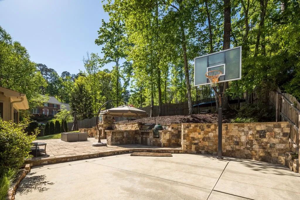 1880 Redbourne Drive, Sandy Springs, Georgia 30350, 5 Bedrooms Bedrooms, ,4 BathroomsBathrooms,Residential,Sold,1880 Redbourne Drive,6005962
