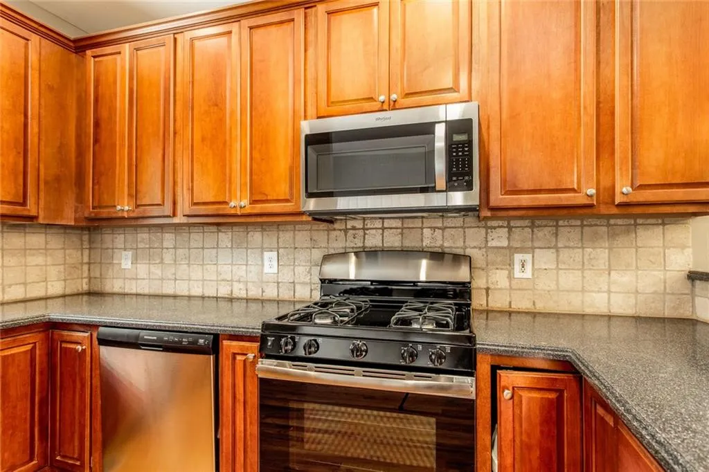 1200 Wing Street Unit 12, Sandy Springs, Georgia 30350, 3 Bedrooms Bedrooms, ,3 BathroomsBathrooms,Residential,Sold,1200 Wing Street Unit 12,6625716 1200 Wing Street Unit 12, Sandy Springs, Georgia 30350, 3 Bedrooms Bedrooms, ,3 BathroomsBathrooms,Residential,Sold,1200 Wing Street Unit 12,6625716