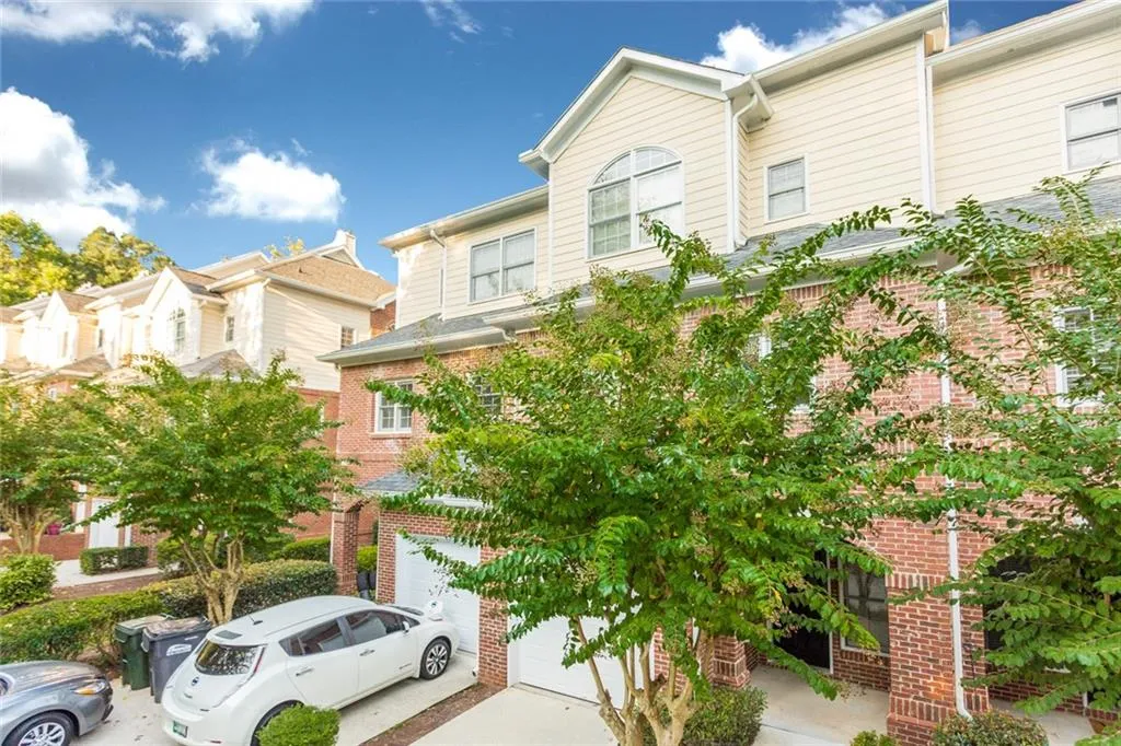 1200 Wing Street Unit 12, Sandy Springs, Georgia 30350, 3 Bedrooms Bedrooms, ,3 BathroomsBathrooms,Residential,Sold,1200 Wing Street Unit 12,6625716 1200 Wing Street Unit 12, Sandy Springs, Georgia 30350, 3 Bedrooms Bedrooms, ,3 BathroomsBathrooms,Residential,Sold,1200 Wing Street Unit 12,6625716