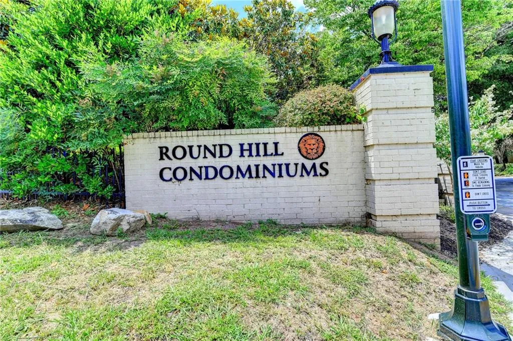 5400 Roswell Road Unit C2, Sandy Springs, Georgia 30342, 1 Bedroom Bedrooms, ,1 BathroomBathrooms,Residential,Sold,5400 Roswell Road Unit C2,7078185