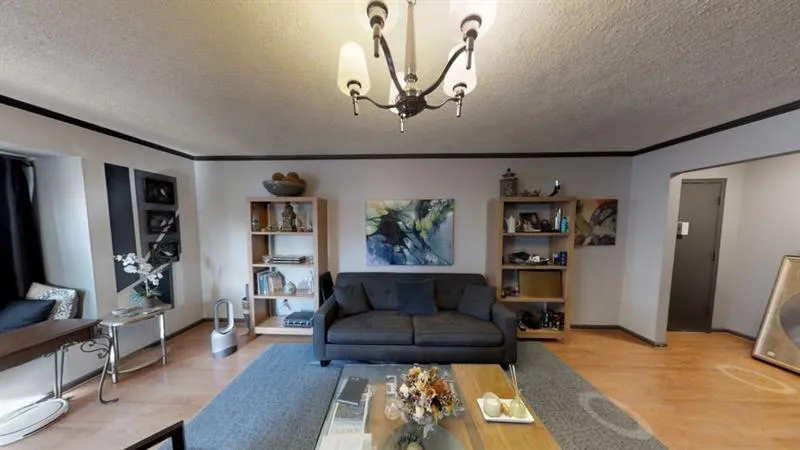 6851 Roswell Road Unit B17, Sandy Springs, Georgia 30328, 3 Bedrooms Bedrooms, ,2 BathroomsBathrooms,Residential,Sold,6851 Roswell Road Unit B17,6648469