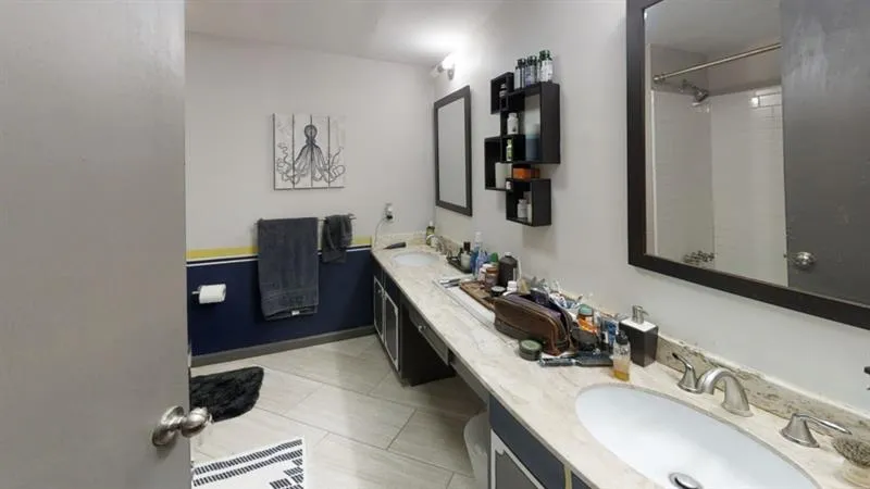 6851 Roswell Road Unit B17, Sandy Springs, Georgia 30328, 3 Bedrooms Bedrooms, ,2 BathroomsBathrooms,Residential,Sold,6851 Roswell Road Unit B17,6648469