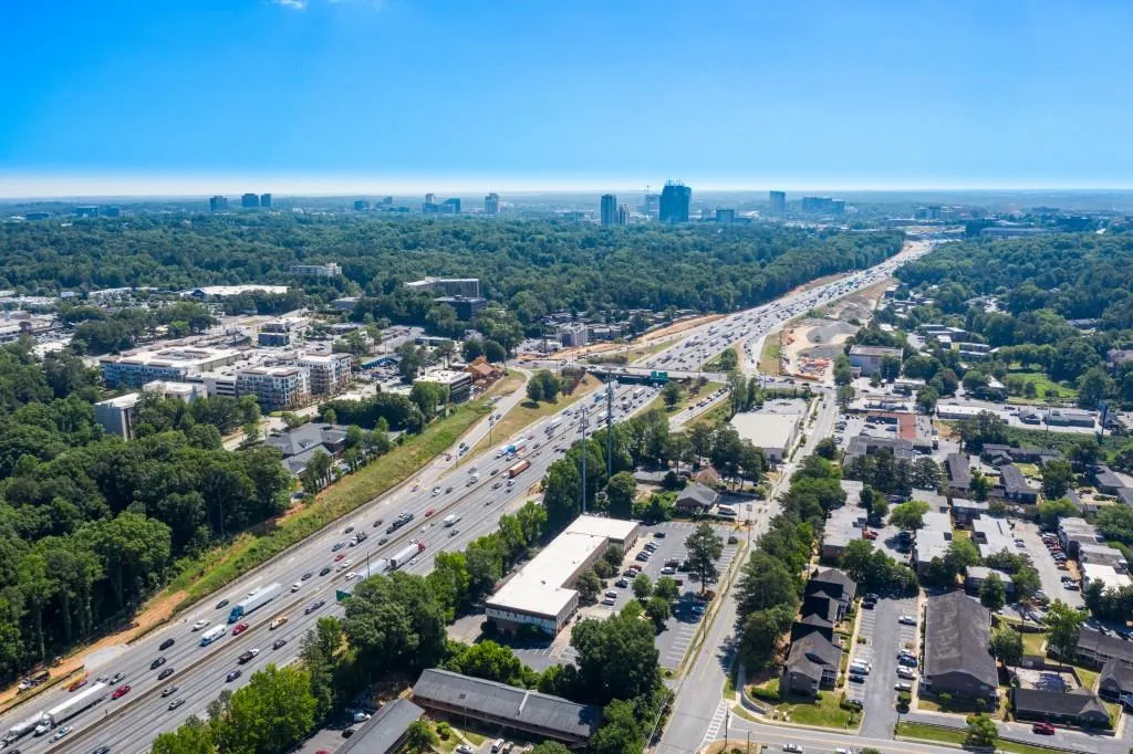 5569 Kingsport Drive, Sandy Springs, Georgia 30342, 2 Bedrooms Bedrooms, ,1 BathroomBathrooms,Residential,Sold,5569 Kingsport Drive,6562022