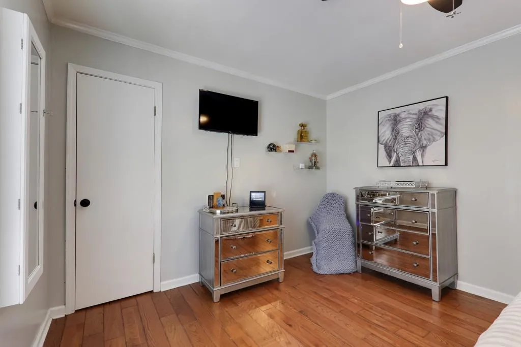 5569 Kingsport Drive, Sandy Springs, Georgia 30342, 2 Bedrooms Bedrooms, ,1 BathroomBathrooms,Residential,Sold,5569 Kingsport Drive,6562022