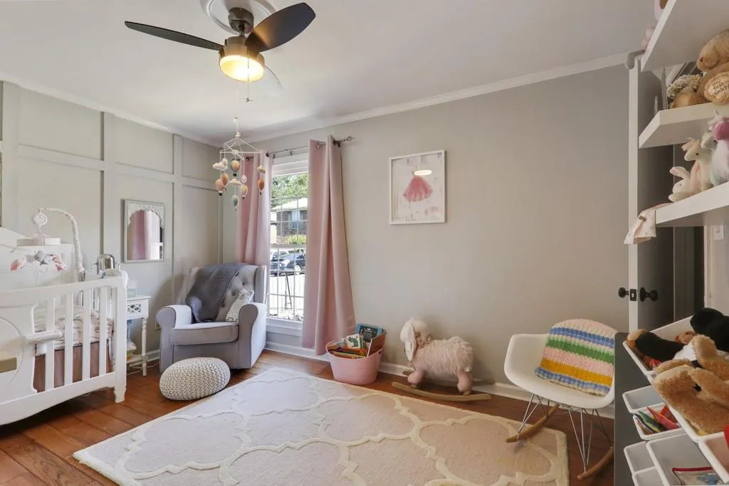 5569 Kingsport Drive, Sandy Springs, Georgia 30342, 2 Bedrooms Bedrooms, ,1 BathroomBathrooms,Residential,Sold,5569 Kingsport Drive,6562022