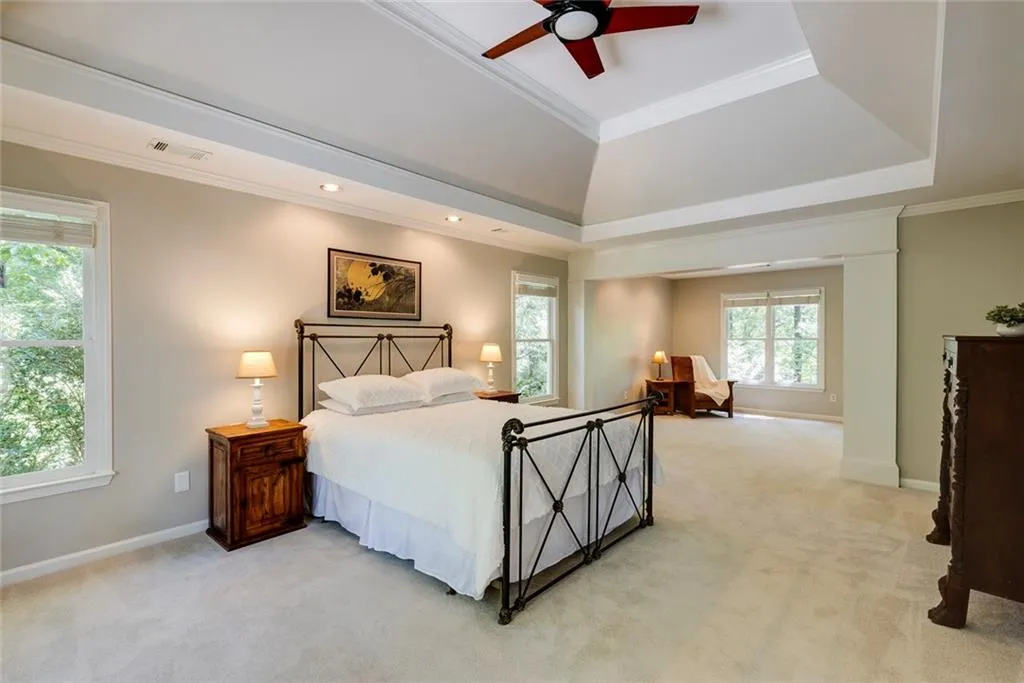 130 Belvedere Court, Sandy Springs, Georgia 30350, 5 Bedrooms Bedrooms, ,4 BathroomsBathrooms,Residential,Sold,130 Belvedere Court,7449076