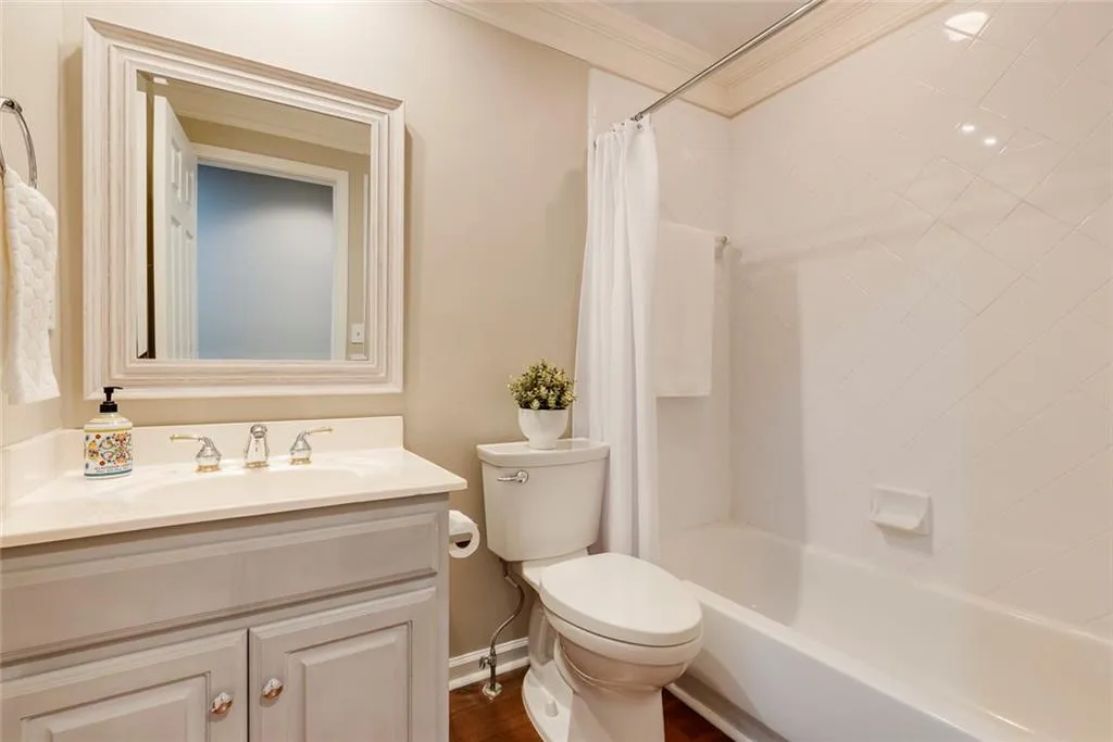 130 Belvedere Court, Sandy Springs, Georgia 30350, 5 Bedrooms Bedrooms, ,4 BathroomsBathrooms,Residential,Sold,130 Belvedere Court,7449076