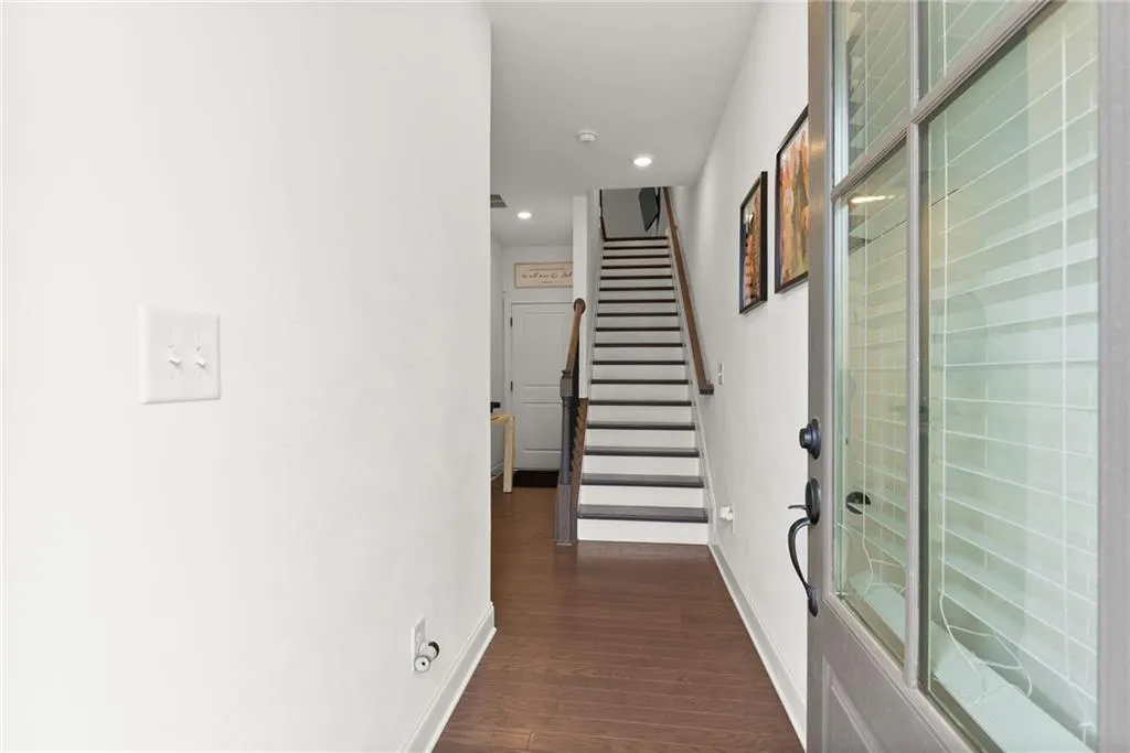 3943 Allegretto Circle Se, Atlanta, Georgia 30339, 3 Bedrooms Bedrooms, 0 ,3 BathroomsBathrooms,Residential,Sold,3943 Allegretto Circle Se,7764792
