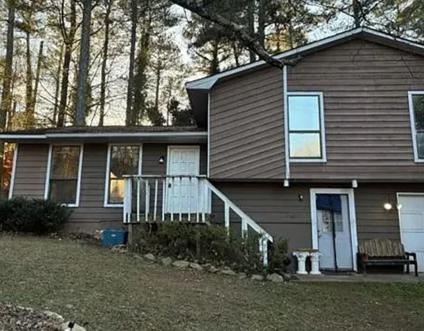 3253 Deshong Drive, Stone Mountain, Georgia 30087