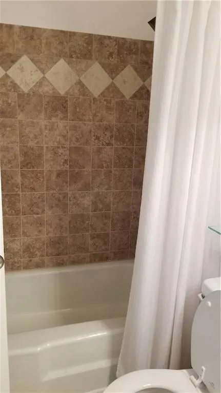 6900 Roswell Road Unit J2, Sandy Springs, Georgia 30328, 2 Bedrooms Bedrooms, ,2 BathroomsBathrooms,Residential,Sold,6900 Roswell Road Unit J2,6543138
