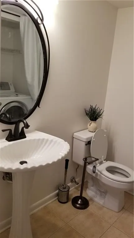 6900 Roswell Road Unit J2, Sandy Springs, Georgia 30328, 2 Bedrooms Bedrooms, ,2 BathroomsBathrooms,Residential,Sold,6900 Roswell Road Unit J2,6543138