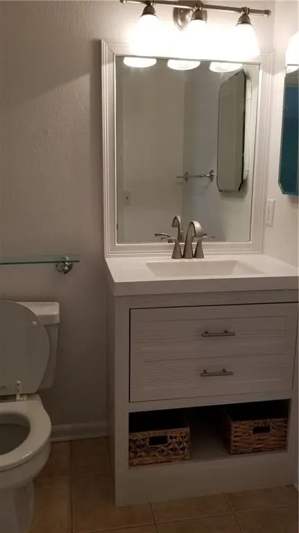 6900 Roswell Road Unit J2, Sandy Springs, Georgia 30328, 2 Bedrooms Bedrooms, ,2 BathroomsBathrooms,Residential,Sold,6900 Roswell Road Unit J2,6543138