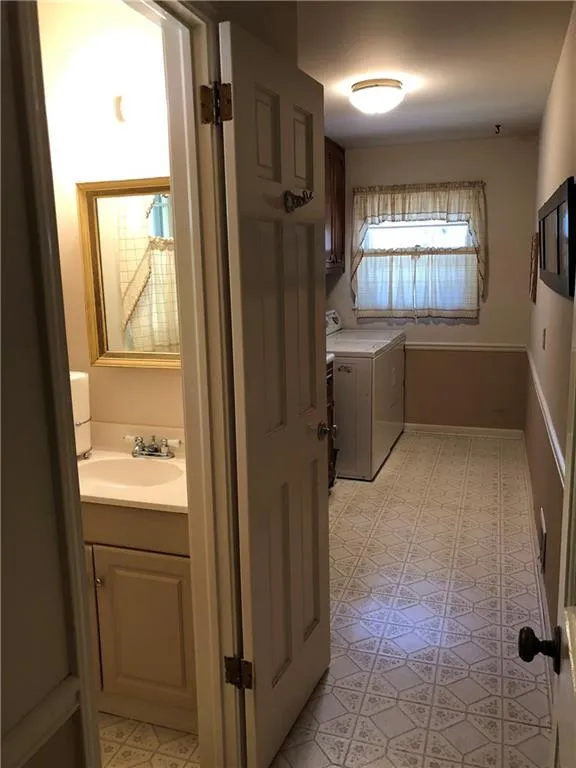 7655 Ryefield Drive, Atlanta, Georgia 30350, 4 Bedrooms Bedrooms, ,3 BathroomsBathrooms,Residential,Sold,7655 Ryefield Drive,6090345