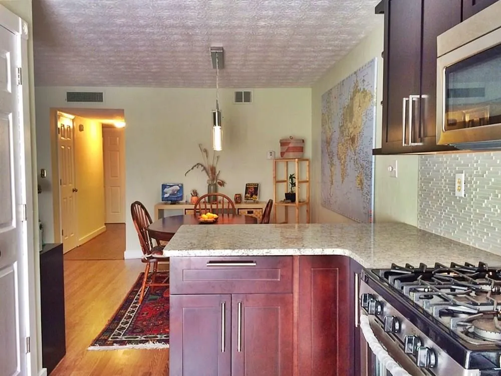 204 Woodcliff Drive, Sandy Springs, Georgia 30350, 2 Bedrooms Bedrooms, ,2 BathroomsBathrooms,Residential,Sold,204 Woodcliff Drive,5632980 204 Woodcliff Drive, Sandy Springs, Georgia 30350, 2 Bedrooms Bedrooms, ,2 BathroomsBathrooms,Residential,Sold,204 Woodcliff Drive,5632980