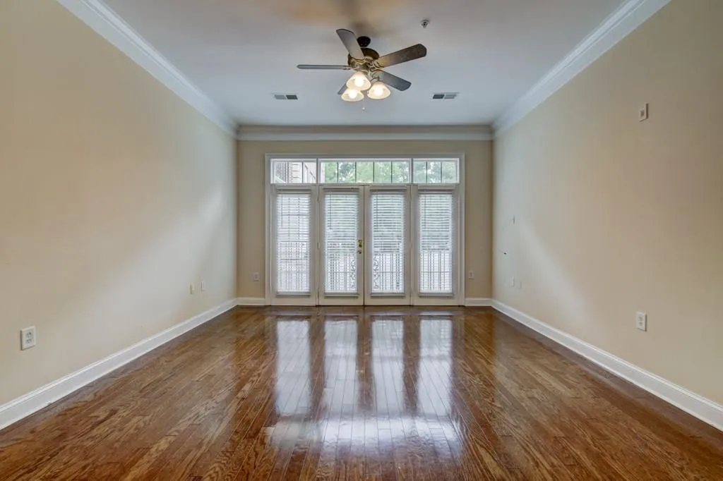 5415 Northland Drive Unit 101, Sandy Springs, Georgia 30342, 1 Bedroom Bedrooms, ,1 BathroomBathrooms,Residential,Sold,5415 Northland Drive Unit 101,6013675
