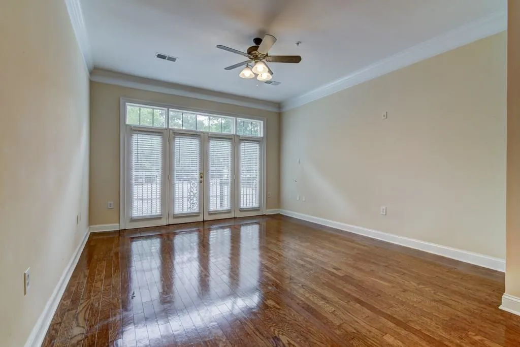 5415 Northland Drive Unit 101, Sandy Springs, Georgia 30342, 1 Bedroom Bedrooms, ,1 BathroomBathrooms,Residential,Sold,5415 Northland Drive Unit 101,6013675