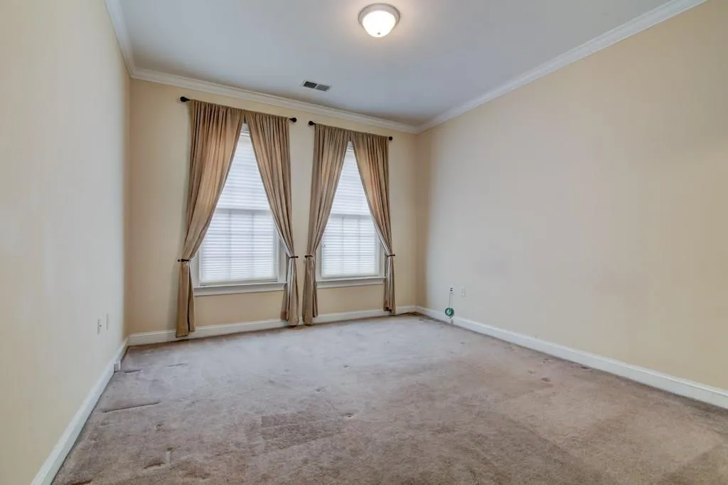 5415 Northland Drive Unit 101, Sandy Springs, Georgia 30342, 1 Bedroom Bedrooms, ,1 BathroomBathrooms,Residential,Sold,5415 Northland Drive Unit 101,6013675
