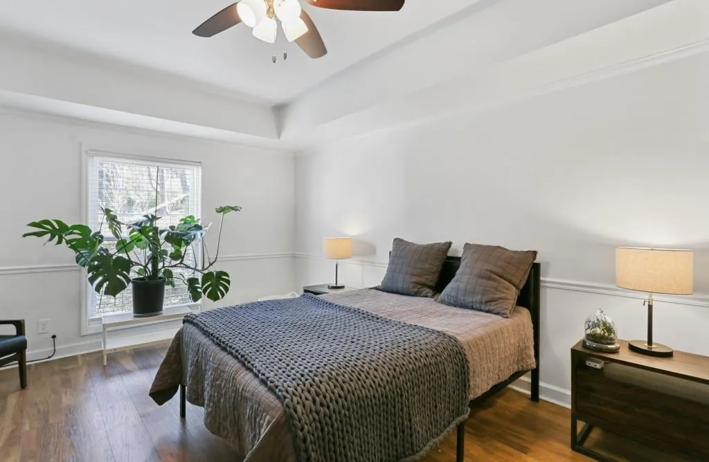 5105 Chemin De Vie, Atlanta, Georgia 30342, 2 Bedrooms Bedrooms, ,2 BathroomsBathrooms,Residential,Sold,5105 Chemin De Vie,7001910